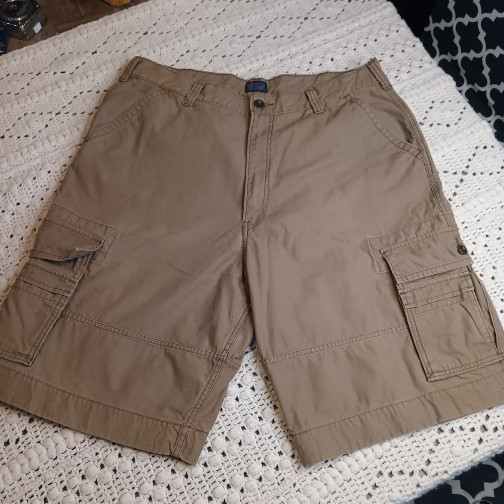 Levi Strauss Mens 40 White Tab Cargo Shorts Khaki Snap 3D Pockets Outdoor Heavy - Picture 2 of 16